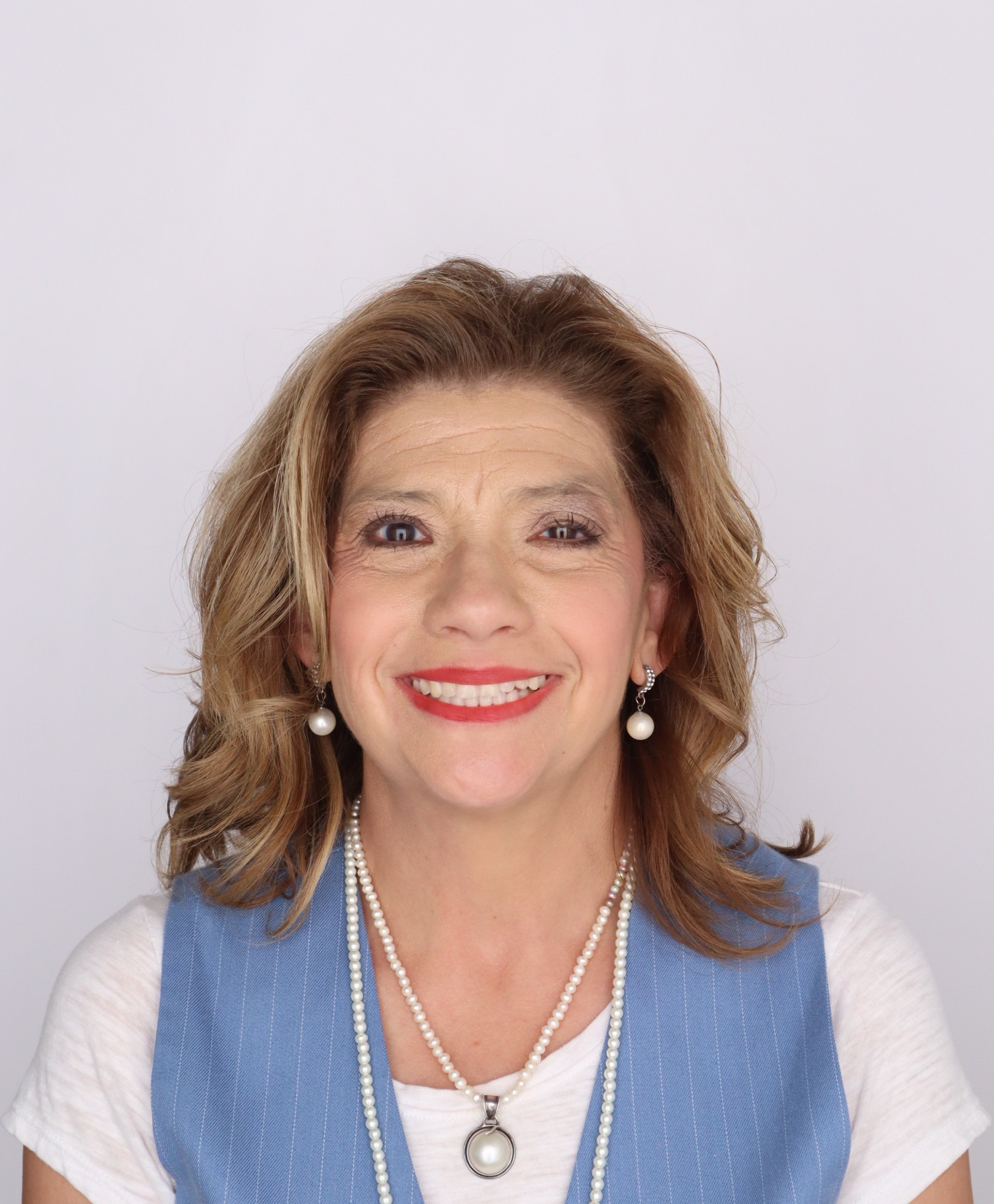 Dr. Marin, Co-Director of the U-RISE program